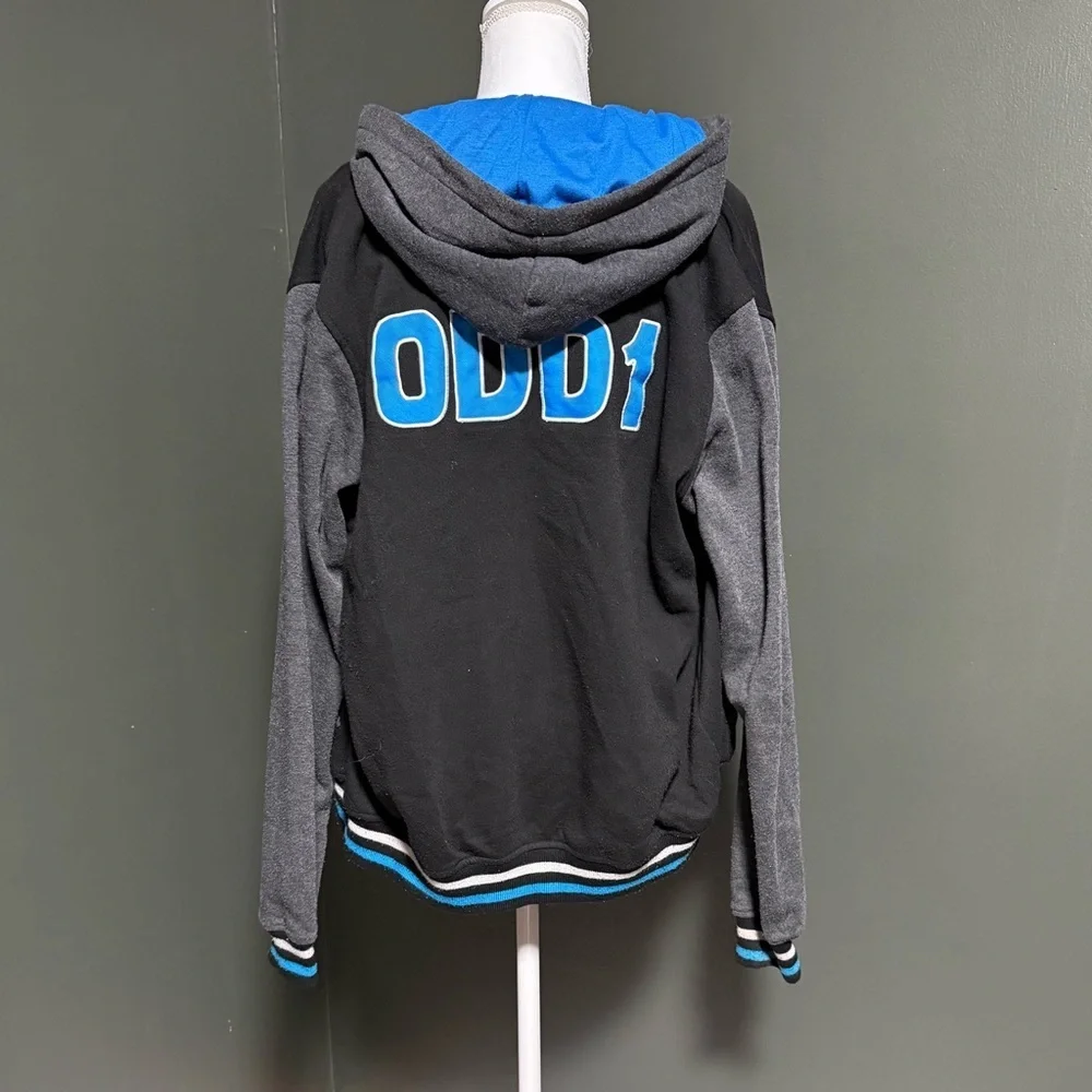 TheOdd1sOut Varsity Hoodie Jacket
Size Small Wear Your Seat Belt Cartoon - Picture 4 of 6